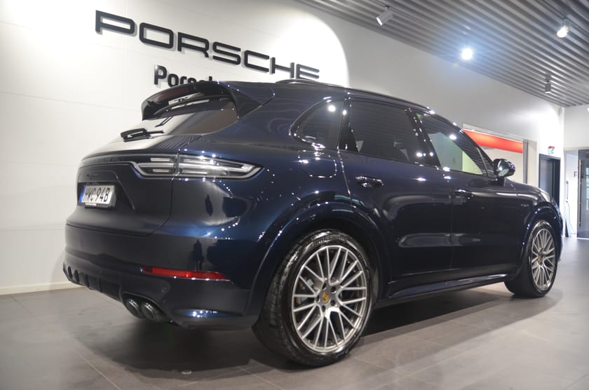 Bild 4 av Porsche Cayenne E-Hybrid 