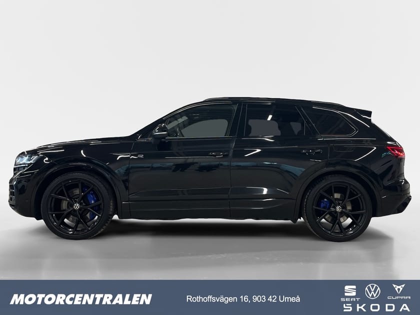 Bild 2 av Volkswagen Touareg R eHybrid 3.0 V6TSI 4X4  462hk, 2024 8 växlar