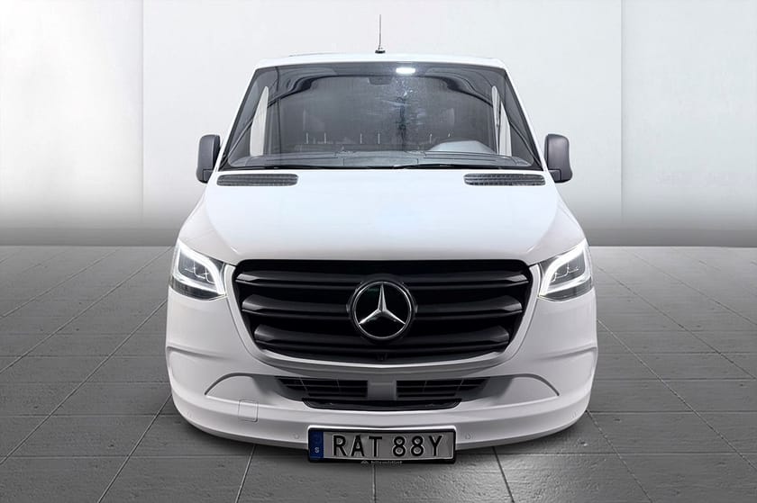 Bild 3 av Mercedes-Benz Sprinter 317 CDI RWD Panel Van Aut Drag Inredd 360° 3sits Läder 170hk