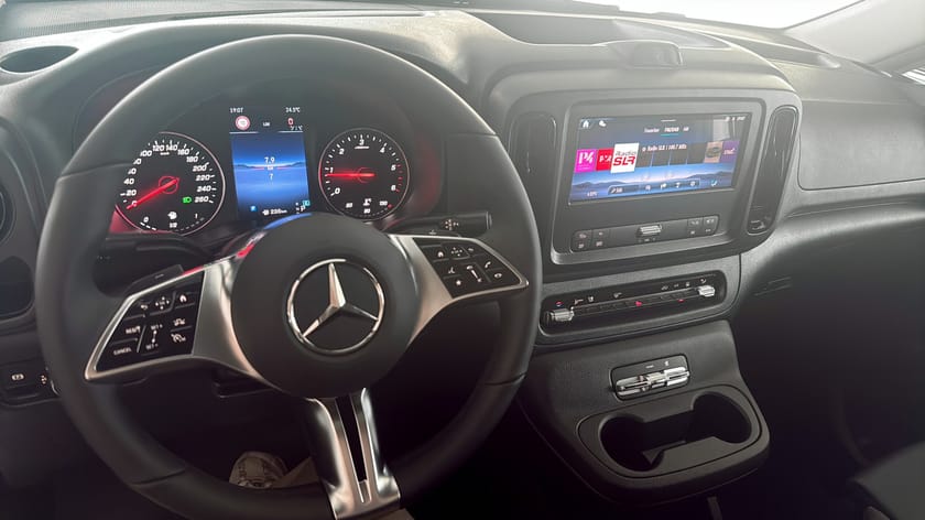 Bild 4 av Mercedes-Benz Vito Mixto 119 CDI 4x4 3.0t EX. LÅNG PRO | Omgående leverans