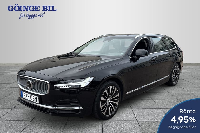 Bild 1 av Volvo V90 Recharge T6 Core Edition Drag/ Navi/ Kamera/ Dynamiska LED