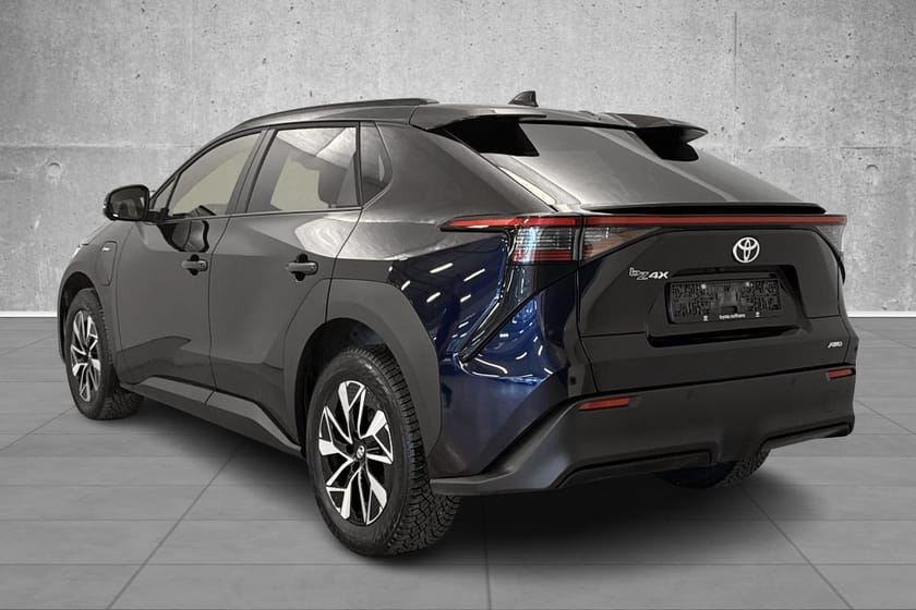 Bilde 3 av Toyota bZ4X 71.4 kWh AWD Active Tech/alle servicer/