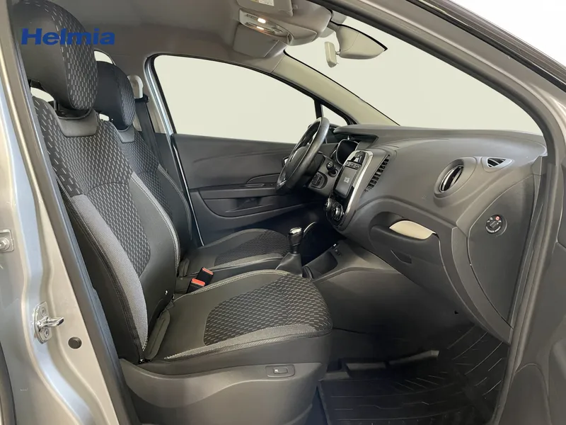 Bild 14 av 15 – Renault Captur PhII Energy TCe 90 Intens