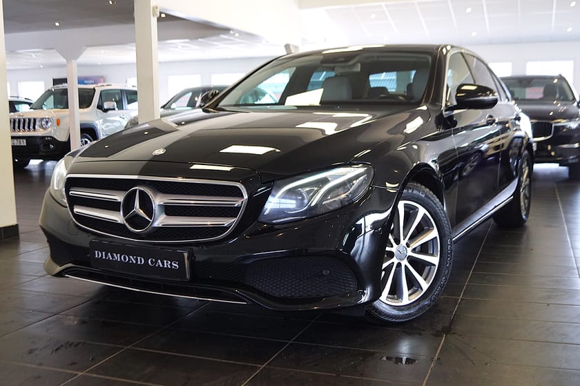 Bild 4 av Mercedes-Benz E 220 d Navi Drag Backkamera Vinterdäck