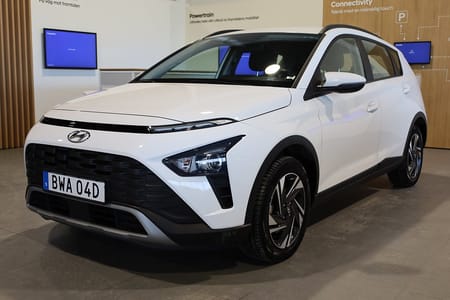 Hyundai Bayon 1.2 MPi Essential Kamera CarPlay Leasbar Rattvärme