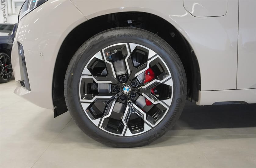 Bild 2 av BMW X3 30e xDrive M-Sport Pro Innovation Drag H K