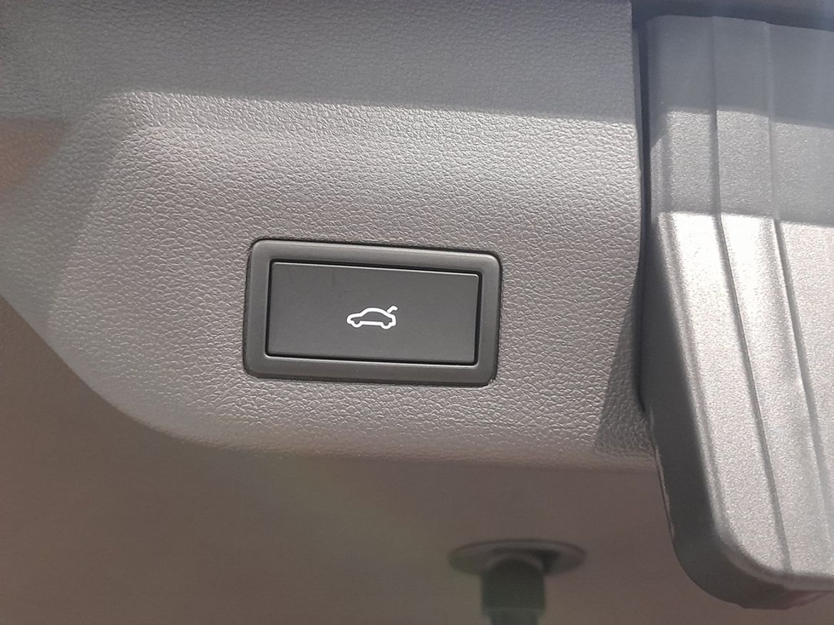 Volkswagen Volkswagen Multivan eHybrid 4M — bild 5