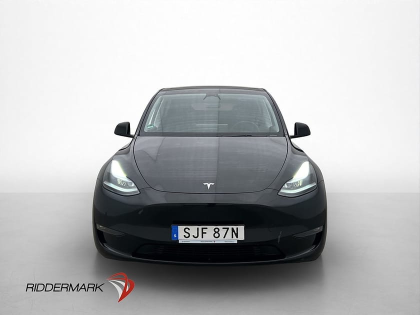 Bild 3 av Tesla Model Y Long Range AWD Autopilot Värmepump MOMS