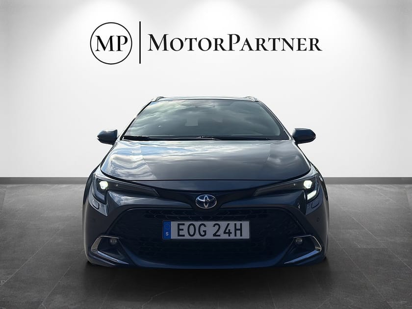 Bild 2 av Toyota Corolla Touring Sports Hybrid Style Navi Kamera Rattvärme