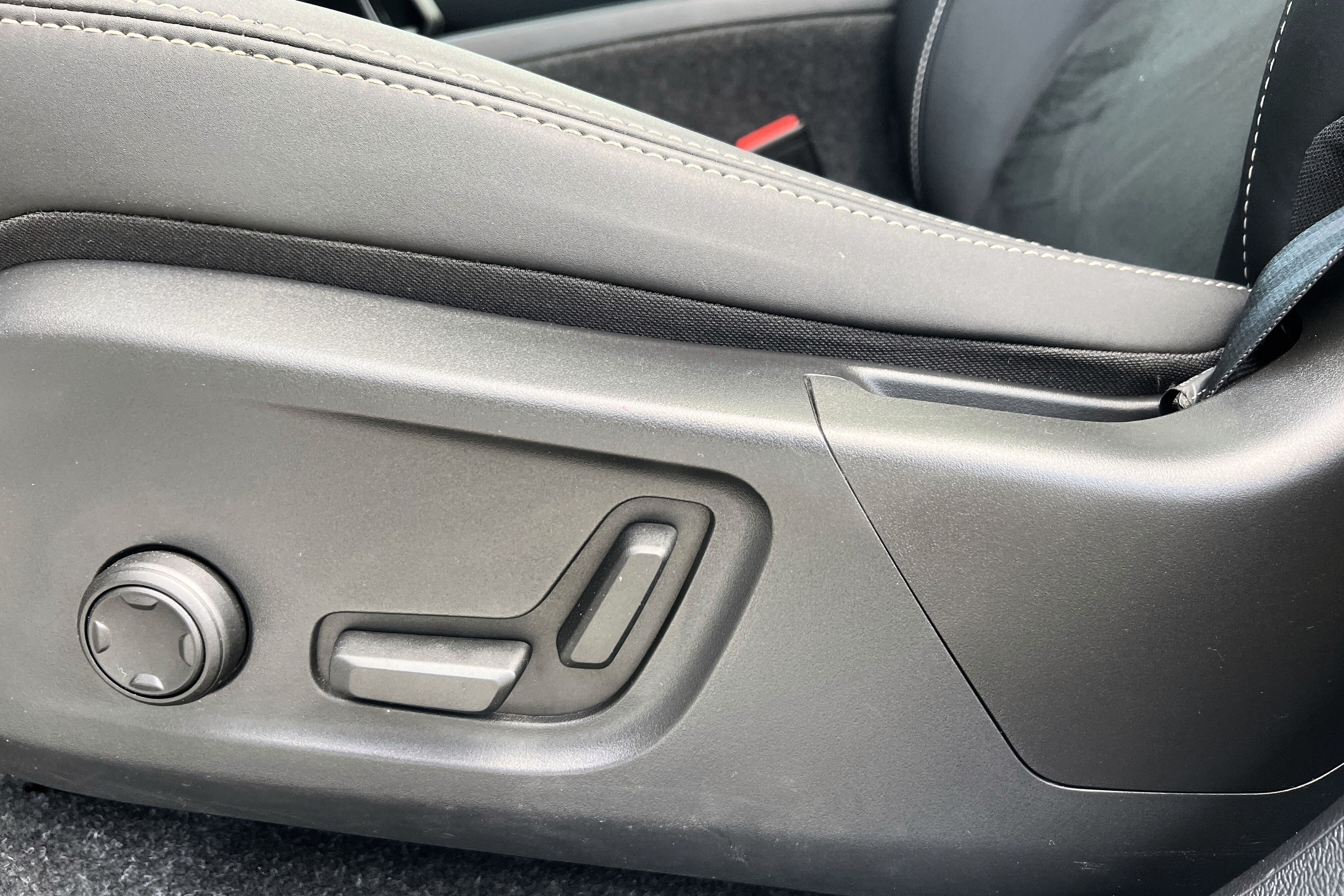 Volvo XC40 Recharge Twin bilde 24