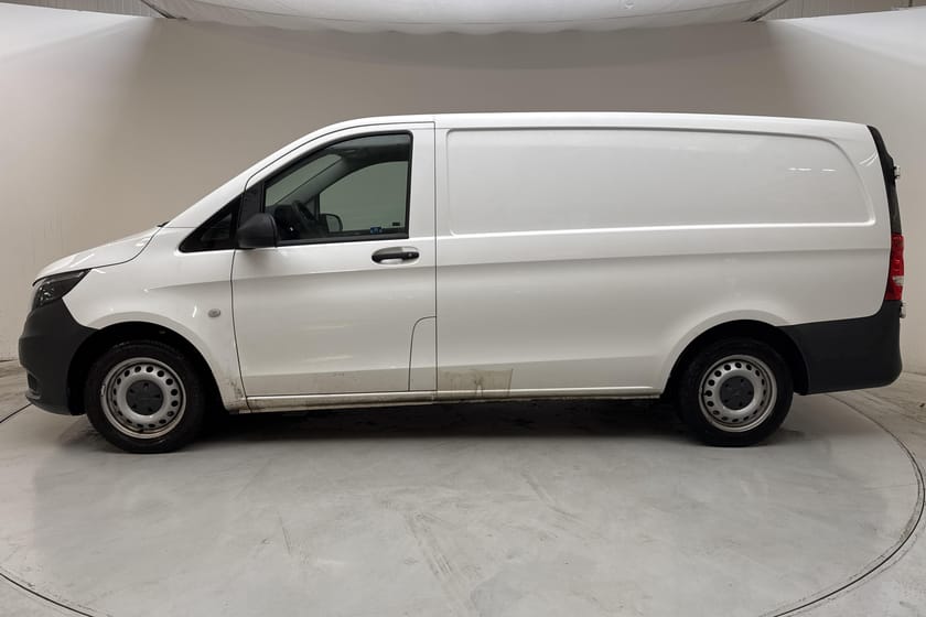Bild 2 av Mercedes-Benz Vito 111 CDI 2.8t