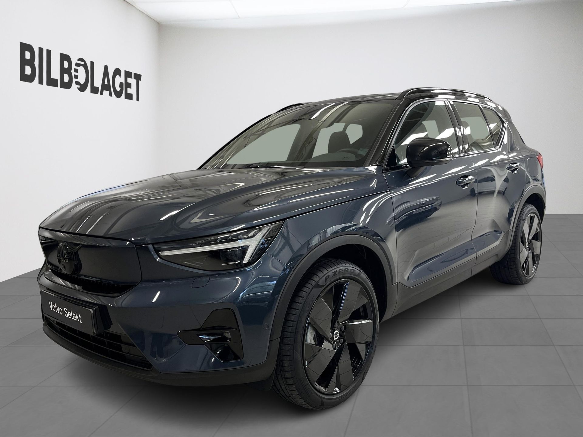 Volvo EX40