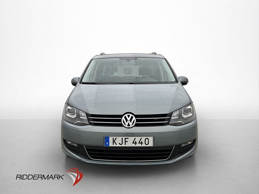 Bild 2 av Volkswagen Sharan 2.0 TDI 140hk 7 sits Drag Pano Kamera