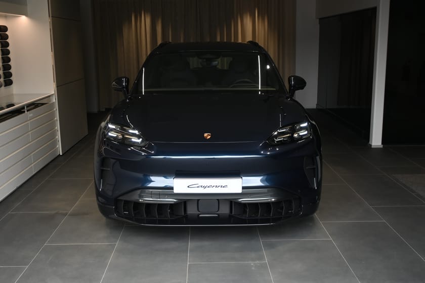 Bild 2 av Porsche Cayenne Electric 