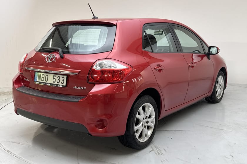 Bild 3 av Toyota Auris 1.6 VVT-i 5dr (132hk) Plus
