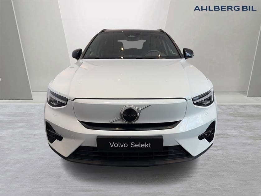 Bild 5 av Volvo XC40 Recharge Plus, Dragkrok, Klimatpaket, Värmepump, Mörkt tonade rutor