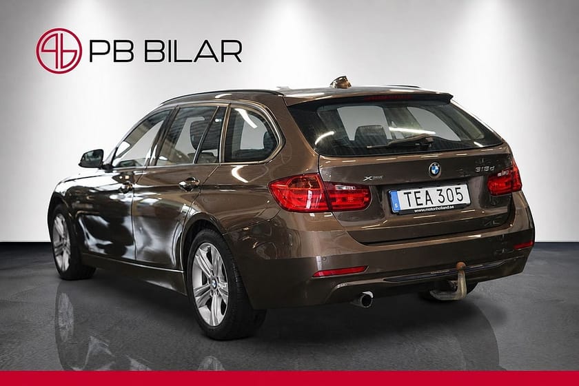 Bild 4 av BMW 318d xDrive Touring Sport line Drag PDC BT