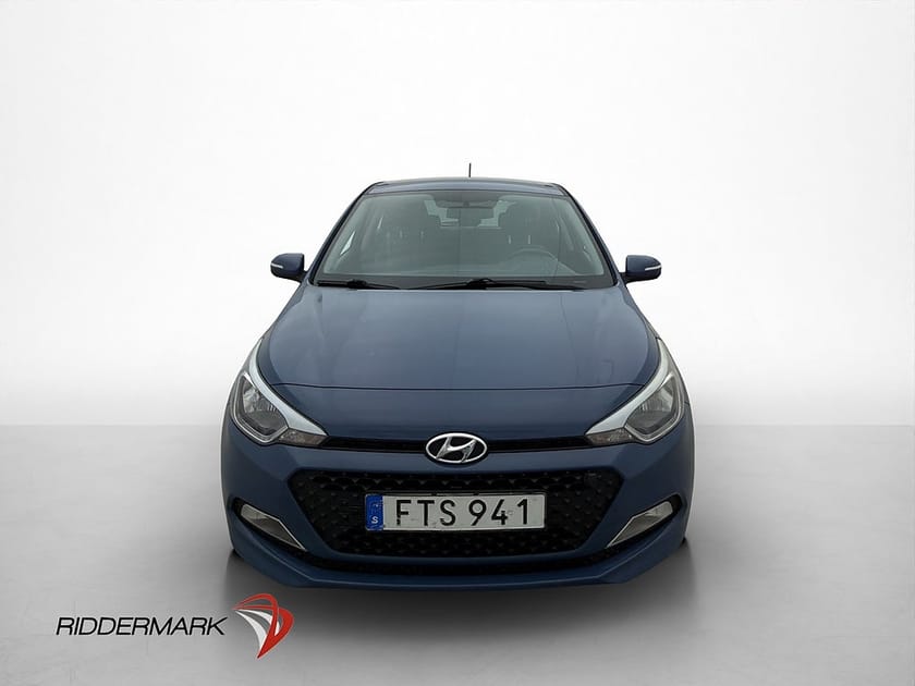 Bild 2 av Hyundai i20 1.4 101hk Premium Farthållare Bluetooth