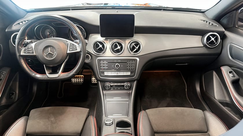Bild 4 av Mercedes-Benz GLA 200