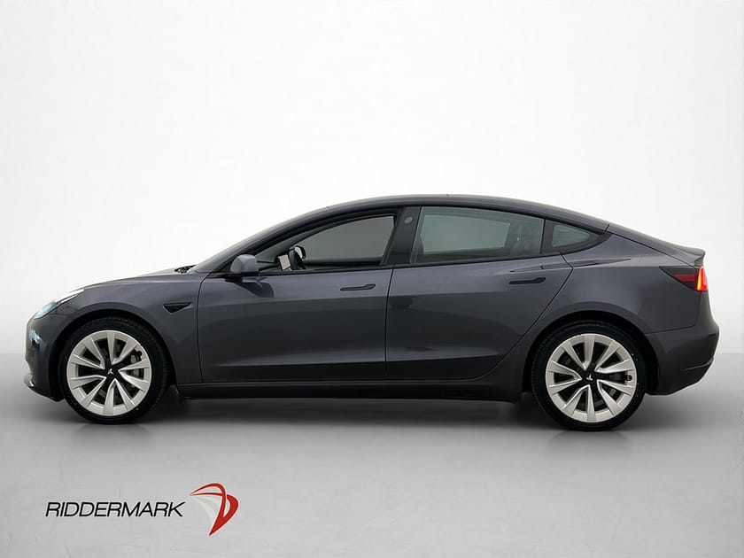 Bild 5 av Tesla Model 3 Standard Range Plus Autopilot Pano Kamera Navi