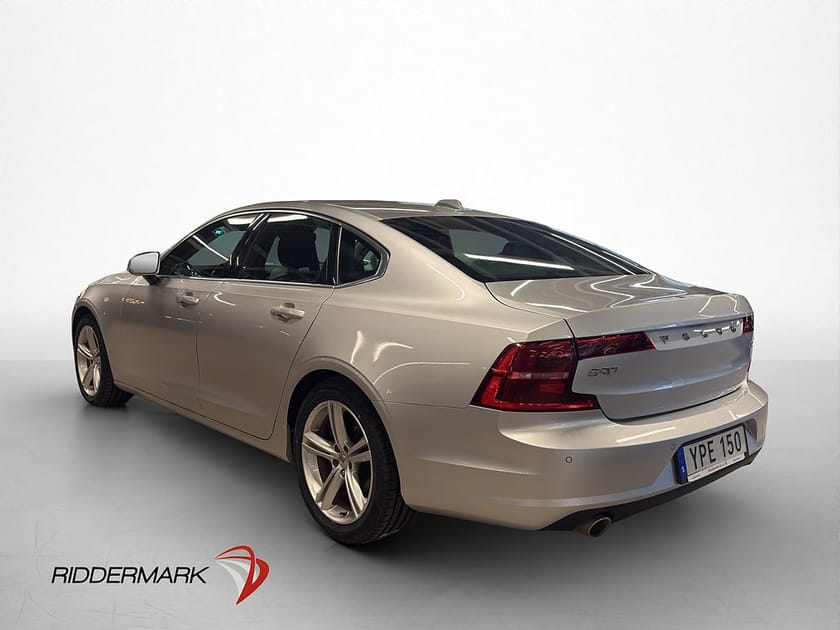 Bild 5 av Volvo S90 D4 AWD 190hk Momentum Värmare Rattvärme Keyless