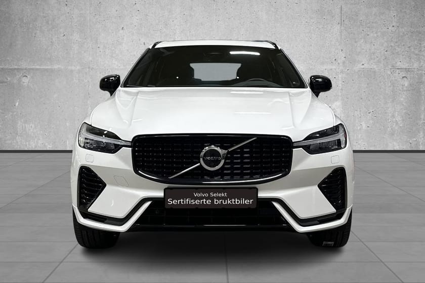 Bilde 2 av Volvo XC60 T6 AWD Ultimate - H.Feste, 360, HUD, H&K++
