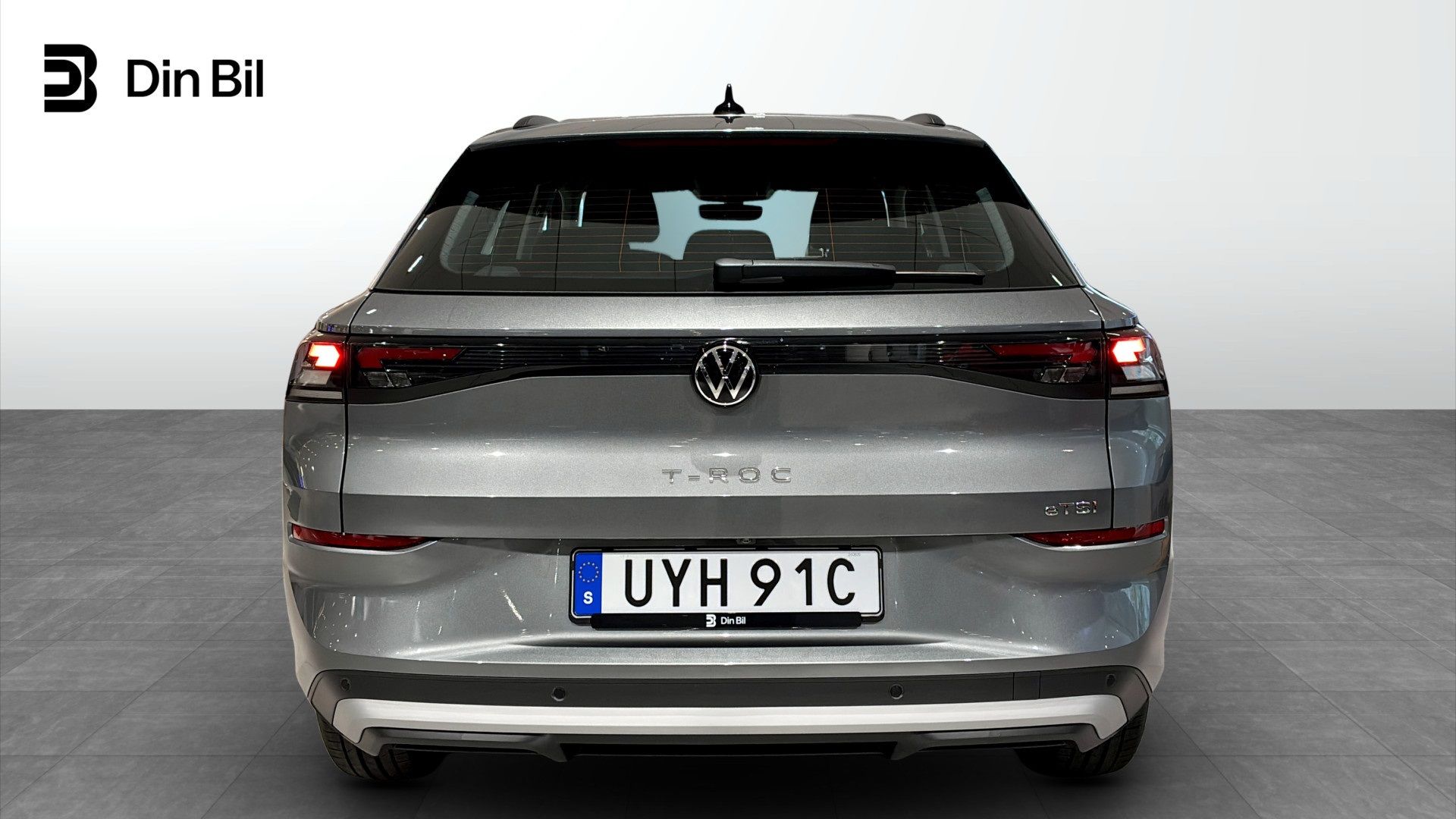 Volkswagen T-Roc 1.5 eTSI 2026, photo 5/10