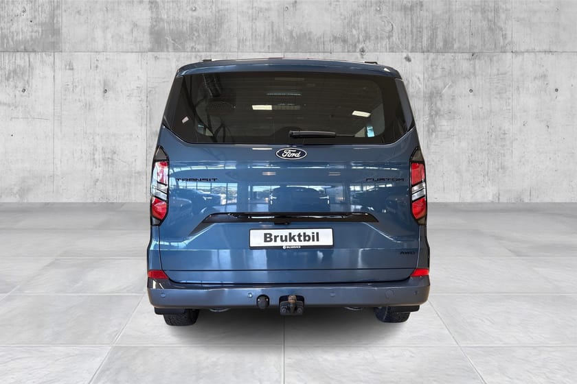 Bilde 4 av Ford Transit Custom 320 Limited AWD L1 Krok/Webasto/2sete/2xskyvedør/Takstativ