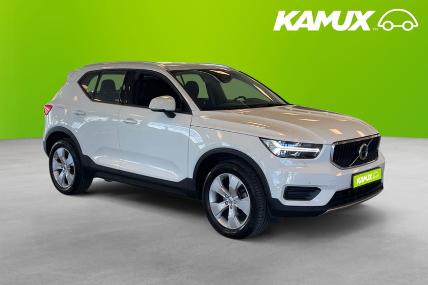 Bild 1 av Volvo XC40 T2 Momentum Navi B-Kamera Drag Få ägare!
