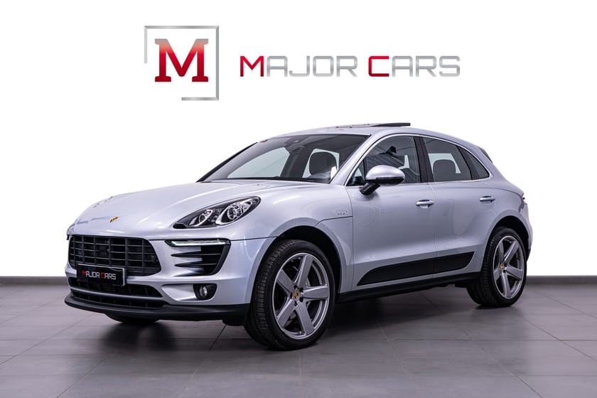 Bild 1 av Porsche Macan S Diesel PDK Sport Chrono Pano 21" 14-Vägs Carplay Drag