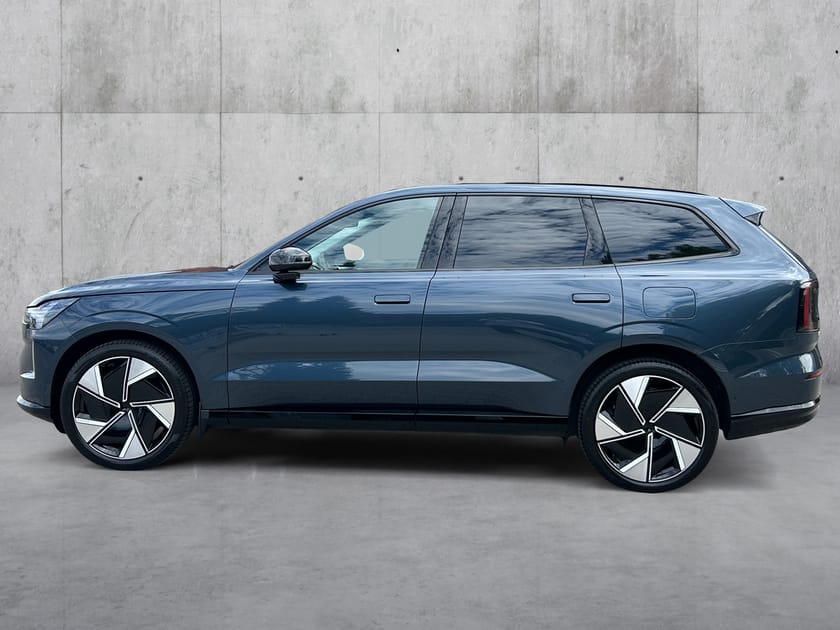 Bilde 2 av Volvo EX90 Twin Motor Performance Perf. Ultra 7s, B&W, Pano, HUD, SoftClose, Pixel