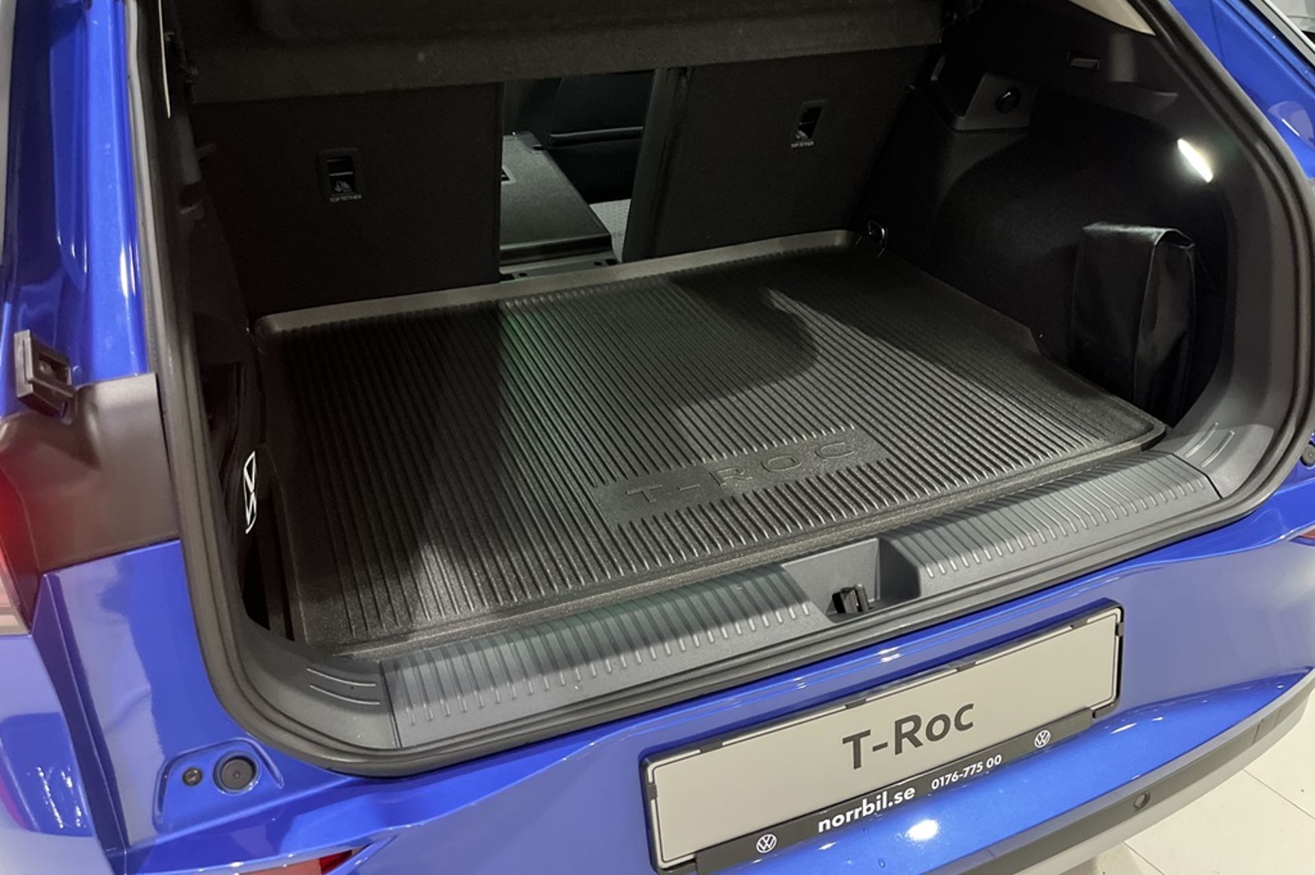Volkswagen T-Roc eTSI 150 Life edition 2026, bild 7/10