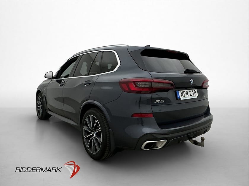 Bild 5 av BMW X5 xDrive45e iPerformance M Sport Pano Luft Drag HiFi DA+ PA+ 360 HUD
