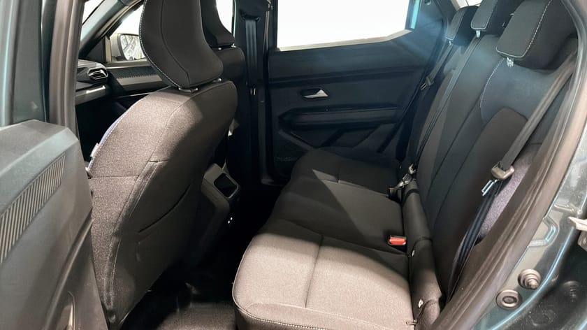 Bild 5 av Dacia Duster EXPRESSION HYBRID 150 4X4