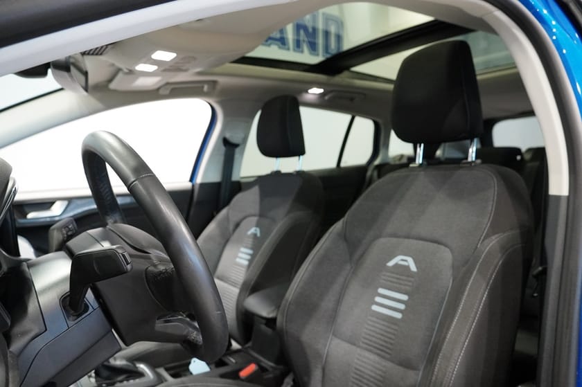 Bild 5 av Ford Focus Active Kombi 1.0 EcoBoost Hybrid E85 Powershift