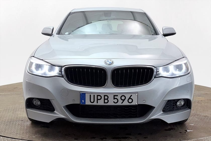 Bild 3 av BMW 330d xDrive GT M Sport Drag Läder Navi Kamera 258hk