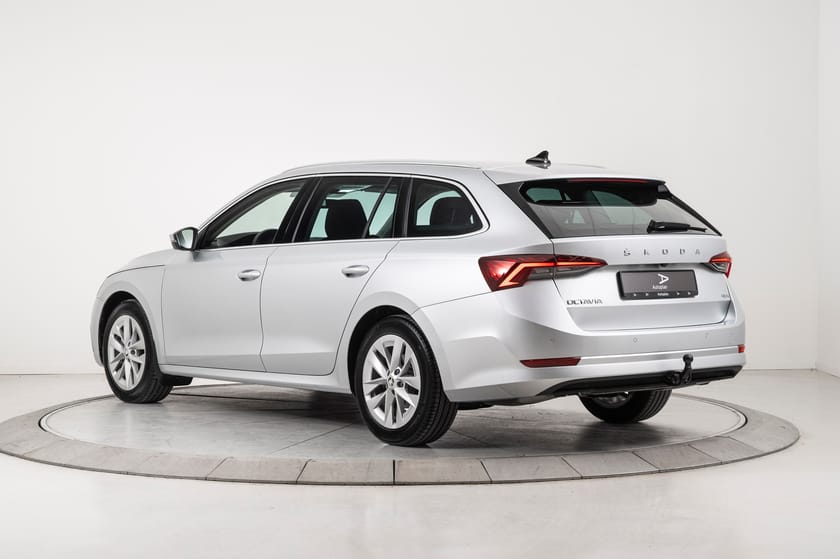 Bilde 5 av Škoda Octavia Stasjonsvogn Krok ACC Kamera Webasto Minne