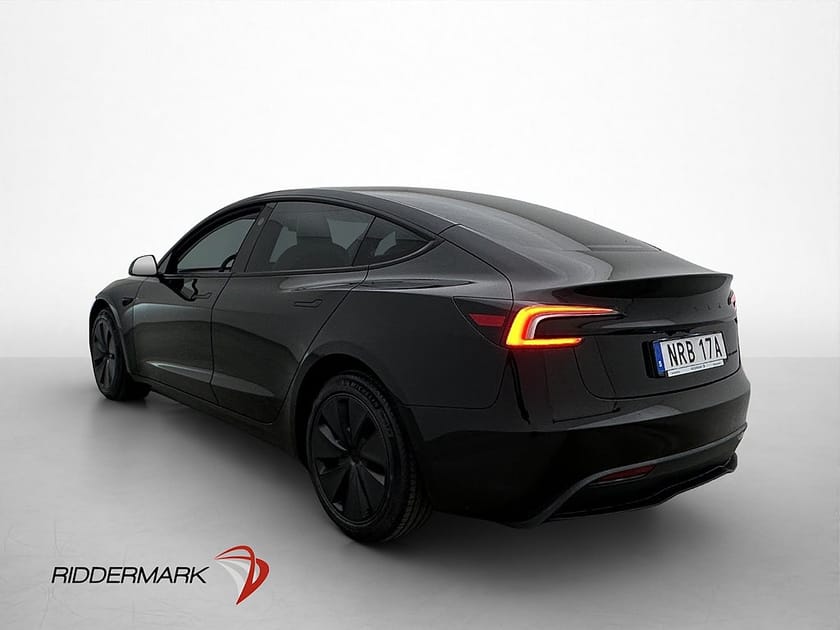 Bild 5 av Tesla Model 3 Long Range AWD Ljus Interiör Svensksåld