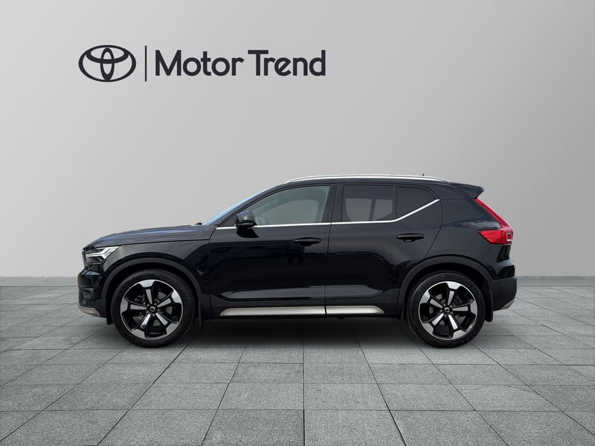 Bild 3 av Volvo XC40 D4 AWD Polestar 200hk,Inscription,Drag,H&K