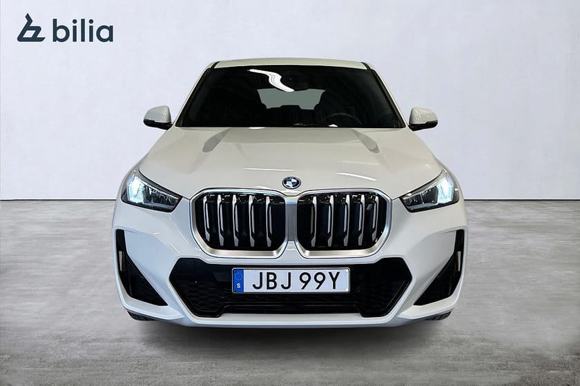 Bild 2 av BMW iX1 xDrive30 xDrive30/M Sport/Drag/Backkamera/Rattvärme