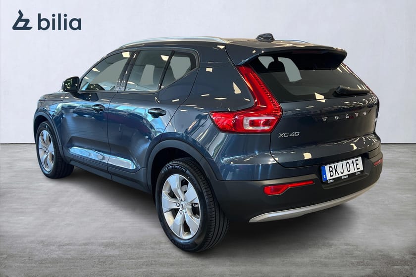 Bild 2 av Volvo XC40 B4  Momentum Advanced Vinterhjul