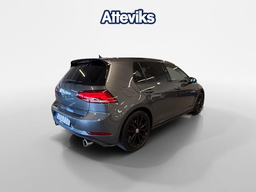Bild 3 av Volkswagen Golf  GTI Performance TSI 245hk DSG DCC/Kamera/Navi/Plus