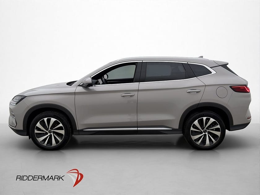 Bild 4 av BYD Seal U DM-i AWD 1.5 Värmare Pano Infinity 360° HuD Drag