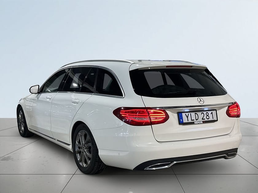 Bild 5 av Mercedes-Benz C 220 T d 9G-Tronic Avantgarde Drag GPS Mvärm Psens SoV