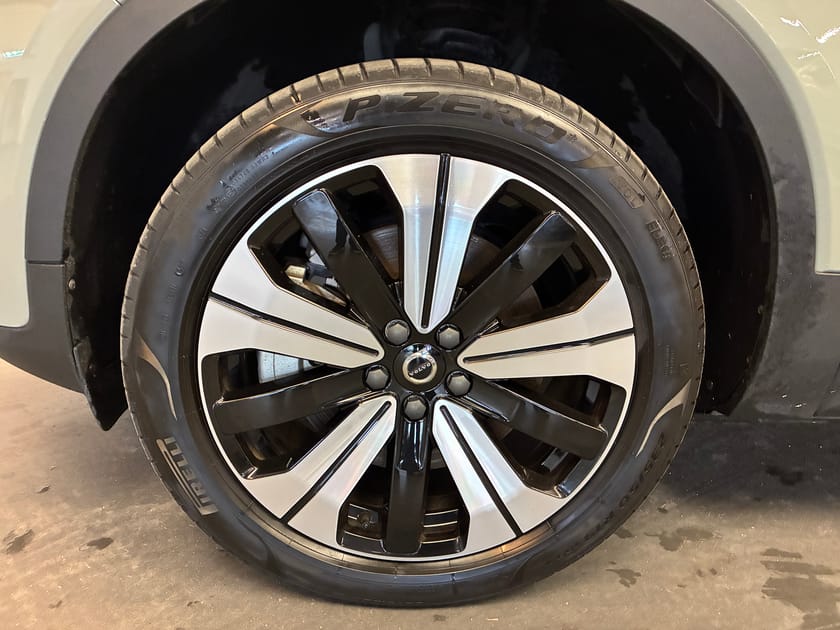 Bild 5 av Volvo XC40 Recharge Core / Keyless / Dragkrok / Backkamera / Navigation