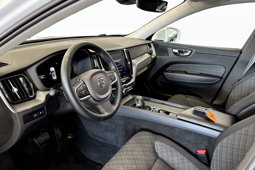Bild 5 av Volvo XC60 Recharge T6 Core Edition