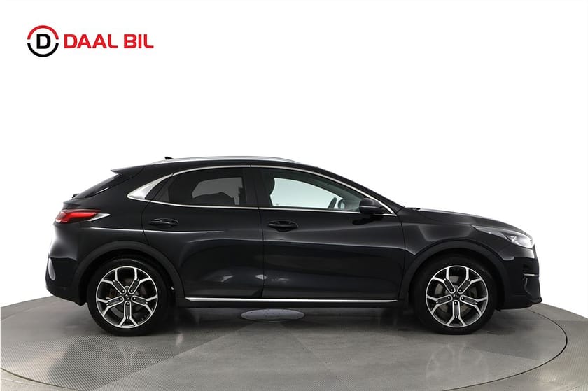 Bild 5 av Kia XCeed 1.4 T-GDI DCT 140HK ADVANCE PLUS B-KAMERA NAVI COCKPIT