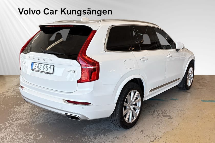 Bild 5 av Volvo XC90 7-seater D5 AWD Inscription TB 20" 7-säten 360Kam/PANO