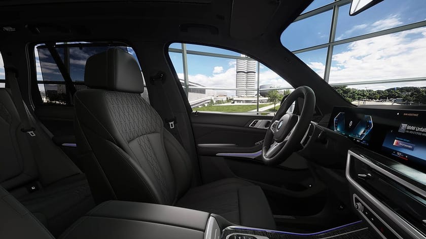Bild 3 av BMW X5 xDrive50e M Sport Pano Drag Elstolar med minne D/APro