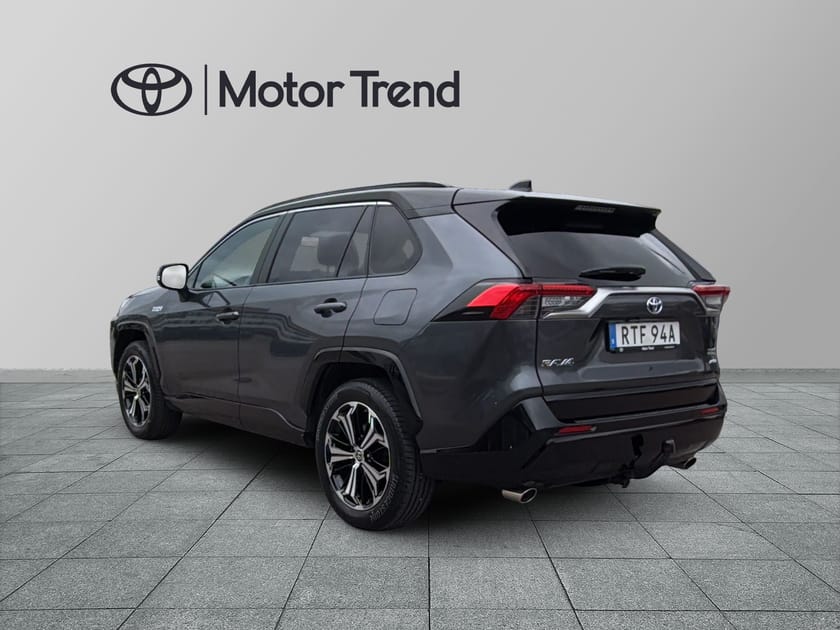 Bild 3 av Toyota RAV4 Plug-in Hybrid E-CVT 306hk,Style & Premium,JBL,Drag
